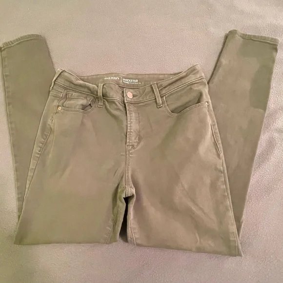 Old Navy Rockstar Mid-Rise Skinny Jeans. Olive Green. Size 10. - Picture 3 of 11